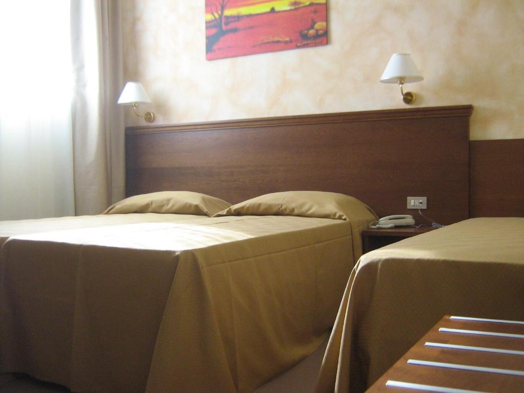 Hostiliae Ciminiera Hotel Ostiglia Cameră foto
